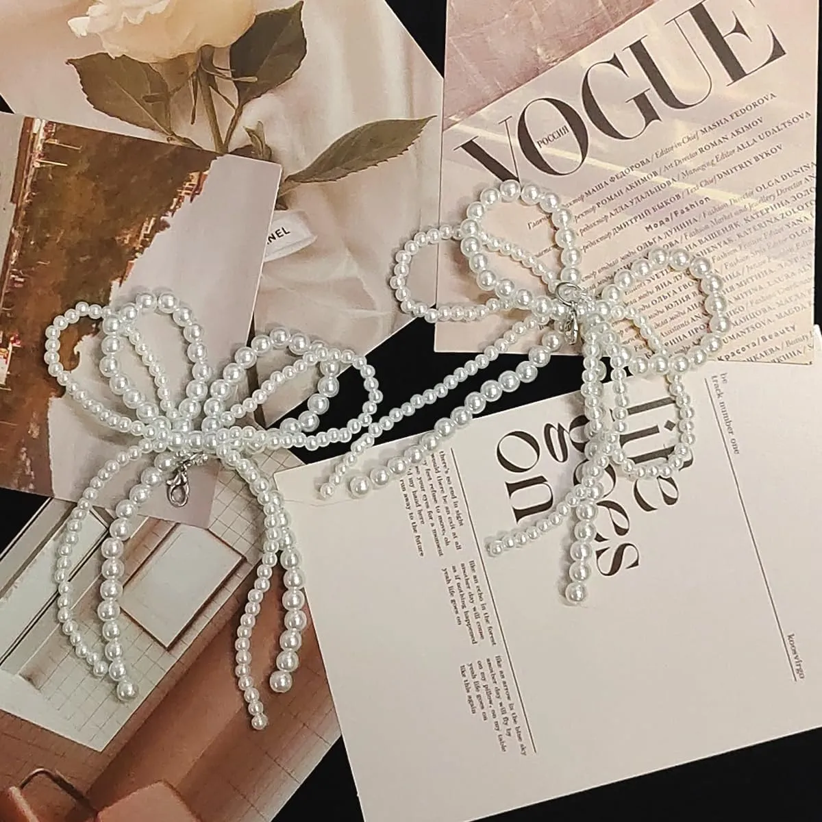 2 Pcs Y2K Pearl Bow Keychain & Bow Bag Charm - Elegant Keychain Charm for Women Girls, Car Keys & Handbags | Jewelry Charms Accessories with Bowknot Design