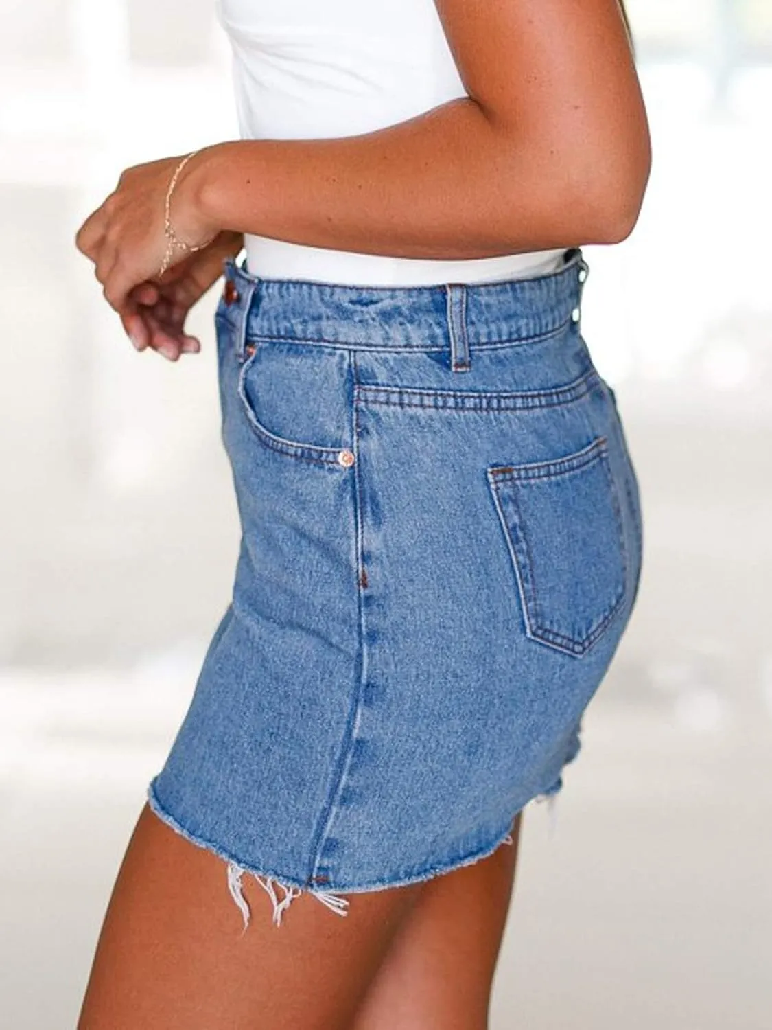 2025 Women's Fringed Denim Mini Skirt - Slim Fit Stretchable High-Waisted A-Line Skirt with Distressed Hem
