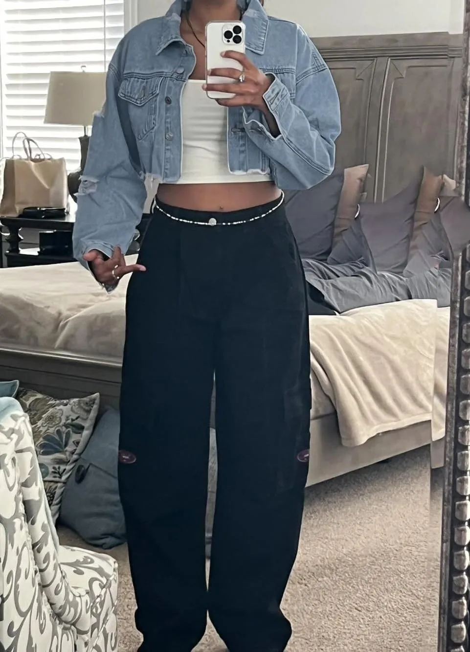 andy & natalie Women's Cropped Jean Jacket Fashion Frayed Hem Denim Jacket Long Sleeve Dressy Button Down Outfit Jackets