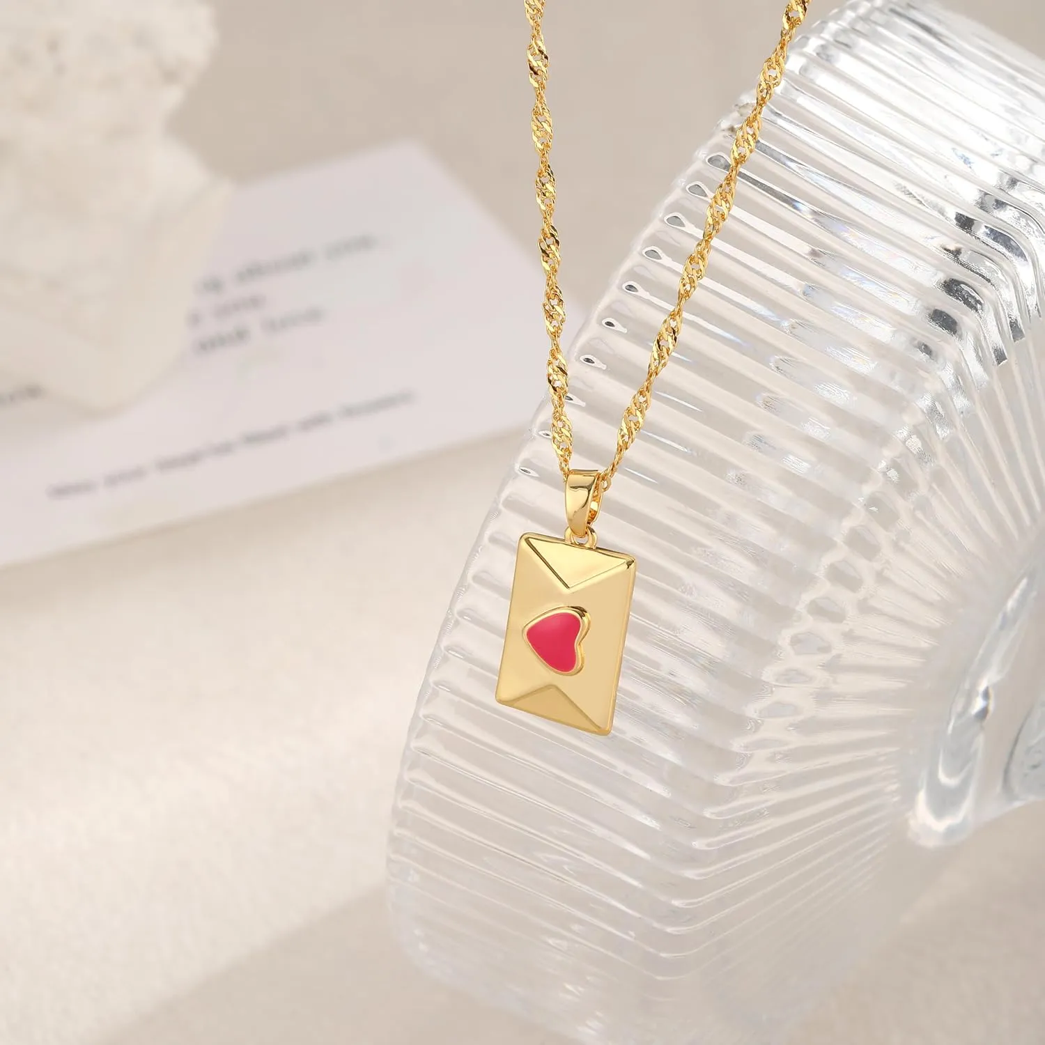 ASCOMY Dainty Gold Necklace for Women 14K Gold Plated Necklaces for Her Delicate Love Heart Necklace Heart Pendant Necklace Cute Necklaces Festival Jewelry Gift for Women