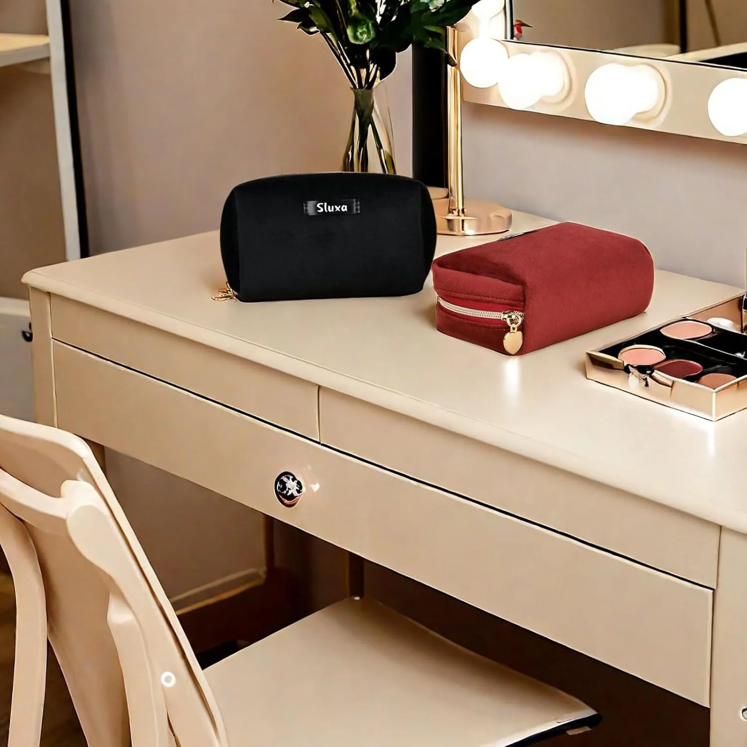 Calssic Small makeup bags, Black Velvet cute makeuo bag,Travel makeup bag for women,Mini travel lipstick bag.