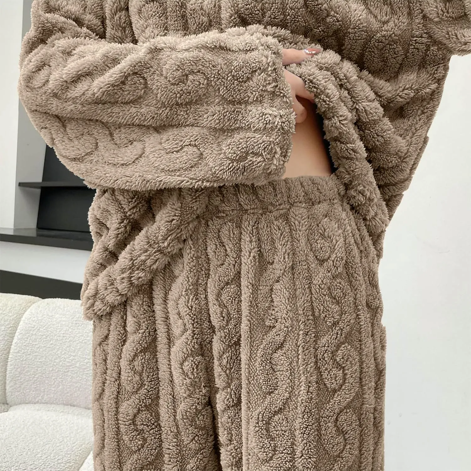 Fall Winter Outfits for Women 2 Piece Home Lounge Wear Sets Clothes Flannel Coral Velvet Pajama Tops and Pants
