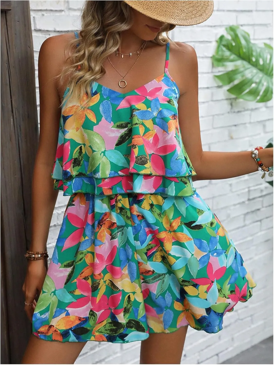 Floerns Women's Summer Boho Sleeveless Spaghetti Strap Ruffle Jumpsuit V Neck Cami Short Rompers