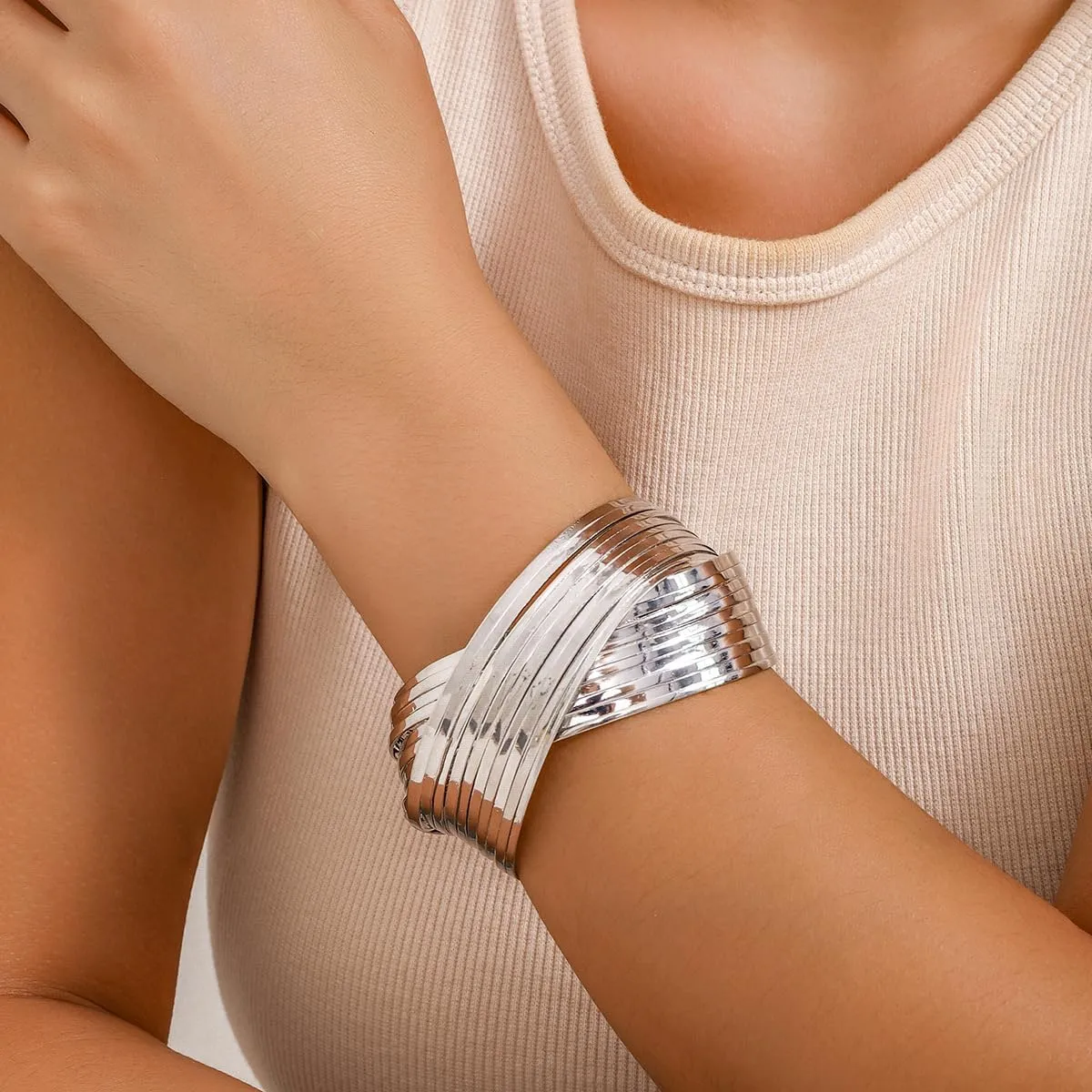 HUJUON Fashion Twisted Cuff Bracelet for Women Chunky Multi-layer Cross Wire Bangle Bracelet Adjustable Wide Boho Wrap Open Bangles Gold Silver Jewelry