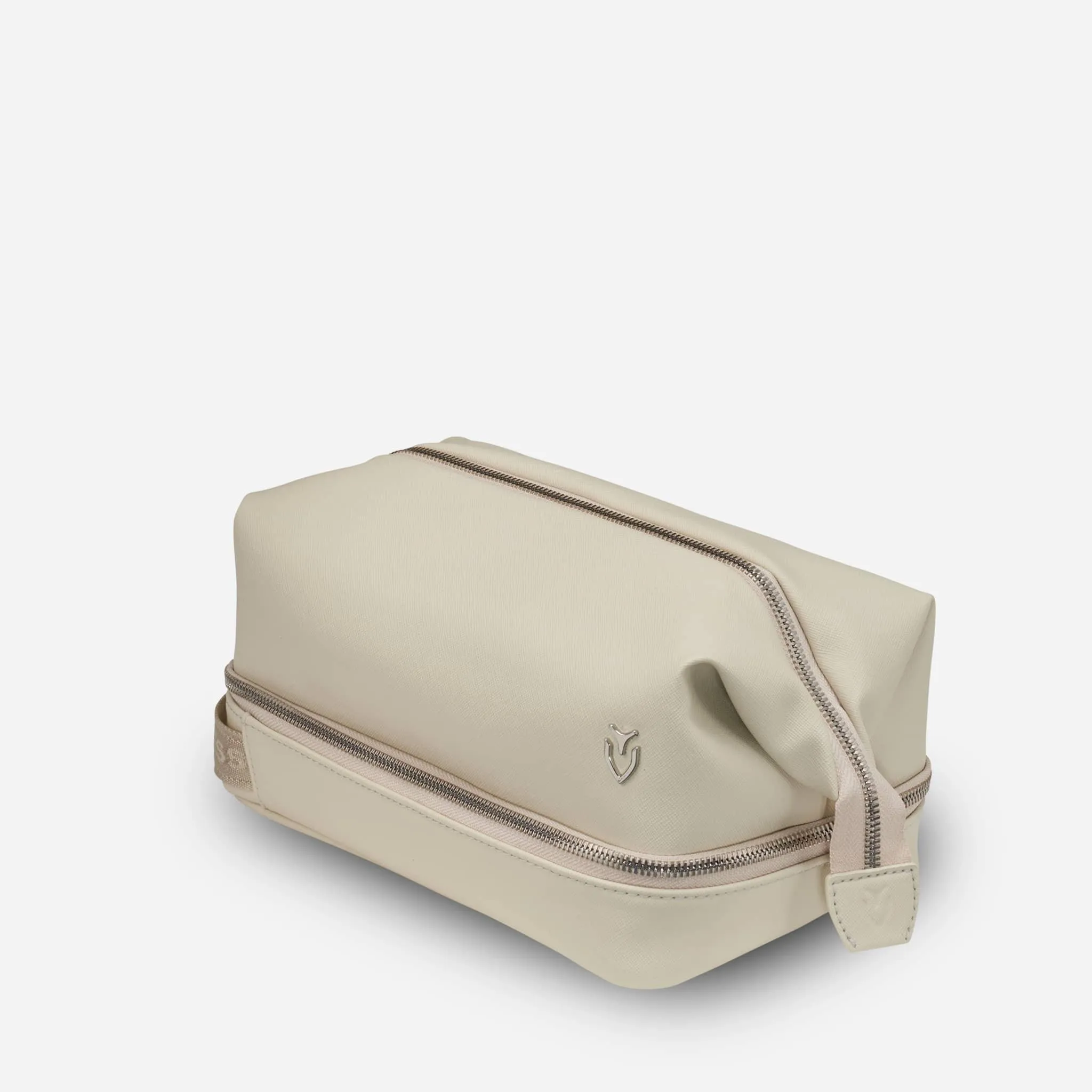 Skyline Lux Toiletry