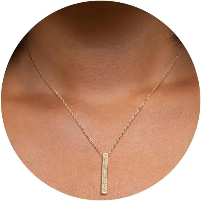 Valloey Rover Gold Necklace for Women 14K Gold Plated Circle Cubic Zirconia Pendant Necklace Dainty Twist Rope Chain Necklace Simple Jewelry Gift for Women