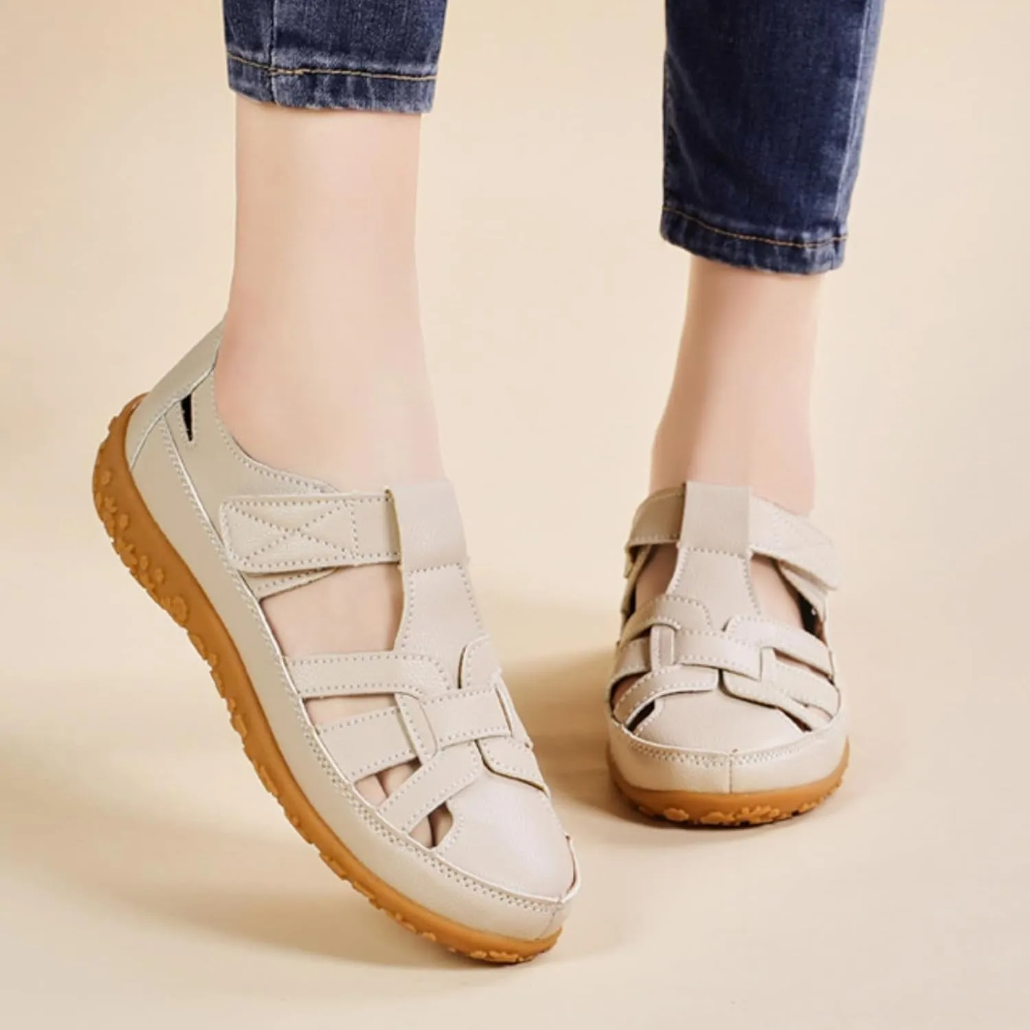 Women's Leather Cutout Flat Loafers Closed Round Toe Hook and Loop Non-Slip Soft Bottom Beach Sandals Daily Breathable Casuals Fisherman Comfort Non Slip Roman Dressy Wedge Hollow Out Sandal