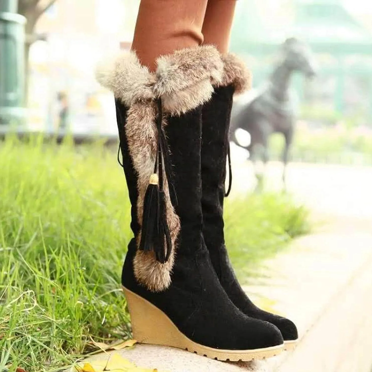 Womens Snow Boots Waterproof Insulated Pull on Snow Booties for Women 2023 Womens Winter Booties Slip on Waterproof Boots for Women Wide Width Womens Tall Winter Boots