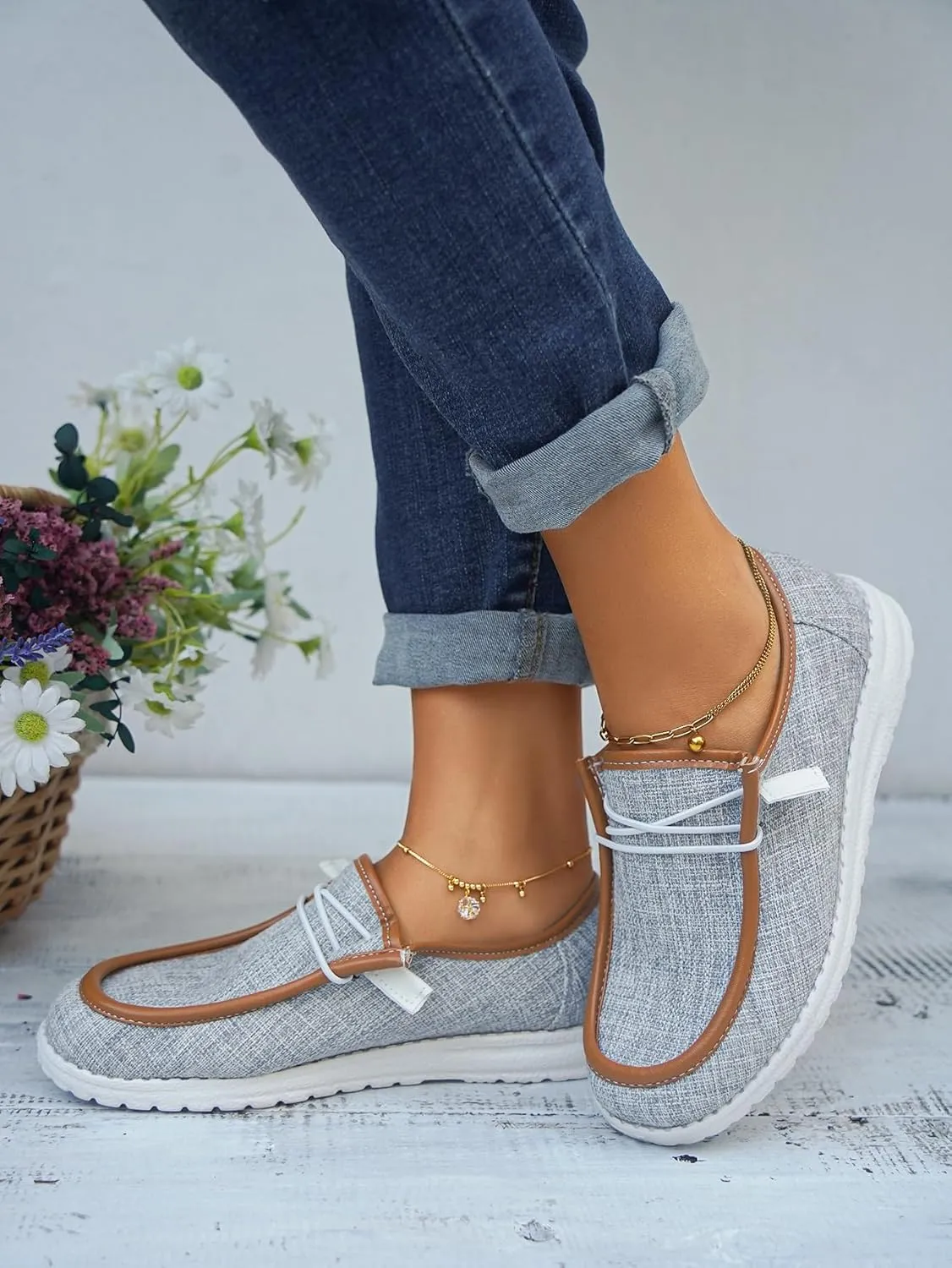 Women's Solid Comfortable Lace-up Loafers Orthopedic Ultralight Canvas Boat Casual Shoes with Arch Support Lightweight Slip On Sneakers